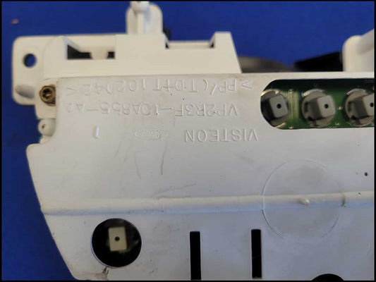 2002 Ford Mustang GT 4.6L Coupe Guage Cluster Speedo Instrument Driver Dash 2640