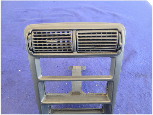 1996-1998 Ford Mustang GT 4.6L Radio Bezel Vent Panel Front Dash Din 2746