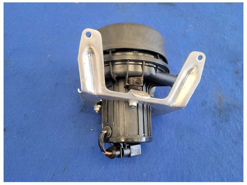 2014 Audi R8 V10 Coupe Air Injection Pump Hose 2136 - The Parts Farm