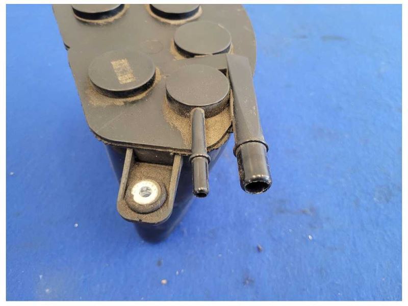 2014 Audi R8 V10 Coupe Vapor EVAP Fuel Cannister Charcoal Emissions - The Parts Farm