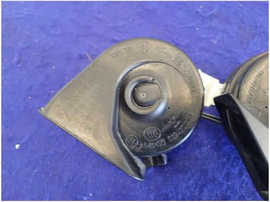 2015-2020 Ford Mustang Shelby GT350 5.2L Horn Dual Noise Emergency 2743