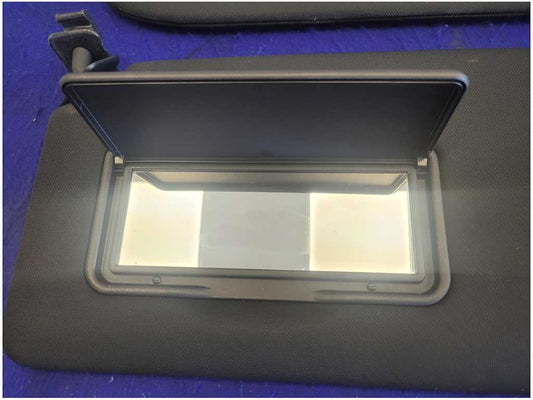 2015-2020 Ford F150 F-150 Pickup Truck Sun Visors Shade Mirror No Home Link 2744