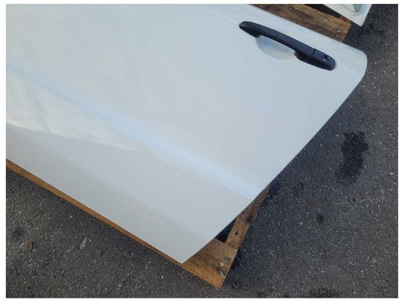 2005-2009 Ford Mustang GT 4.6L Convertible Driver Front Door Paint HP 2496 - The Parts Farm