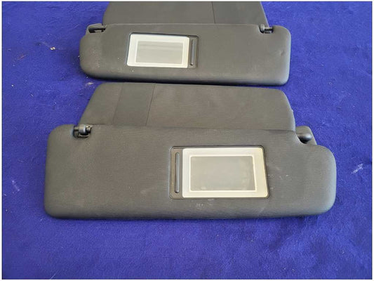 2011-2014 Porsche Cayenne Diesel Pair Front Sun Visors Shade Light 2465