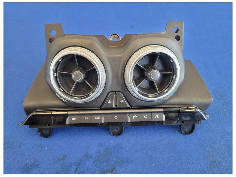 2021-2023 Chevrolet Camaro SS Single Zone HVAC Control Vent Temperature 2628 - The Parts Farm