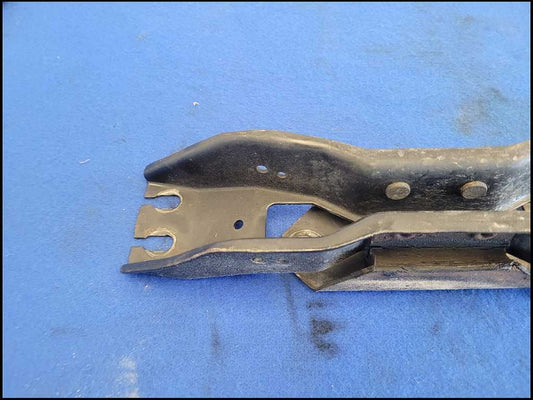 1999-2004 Ford Mustang GT 4.6L Transmission Mount Manual Trans M/T 3650 2640