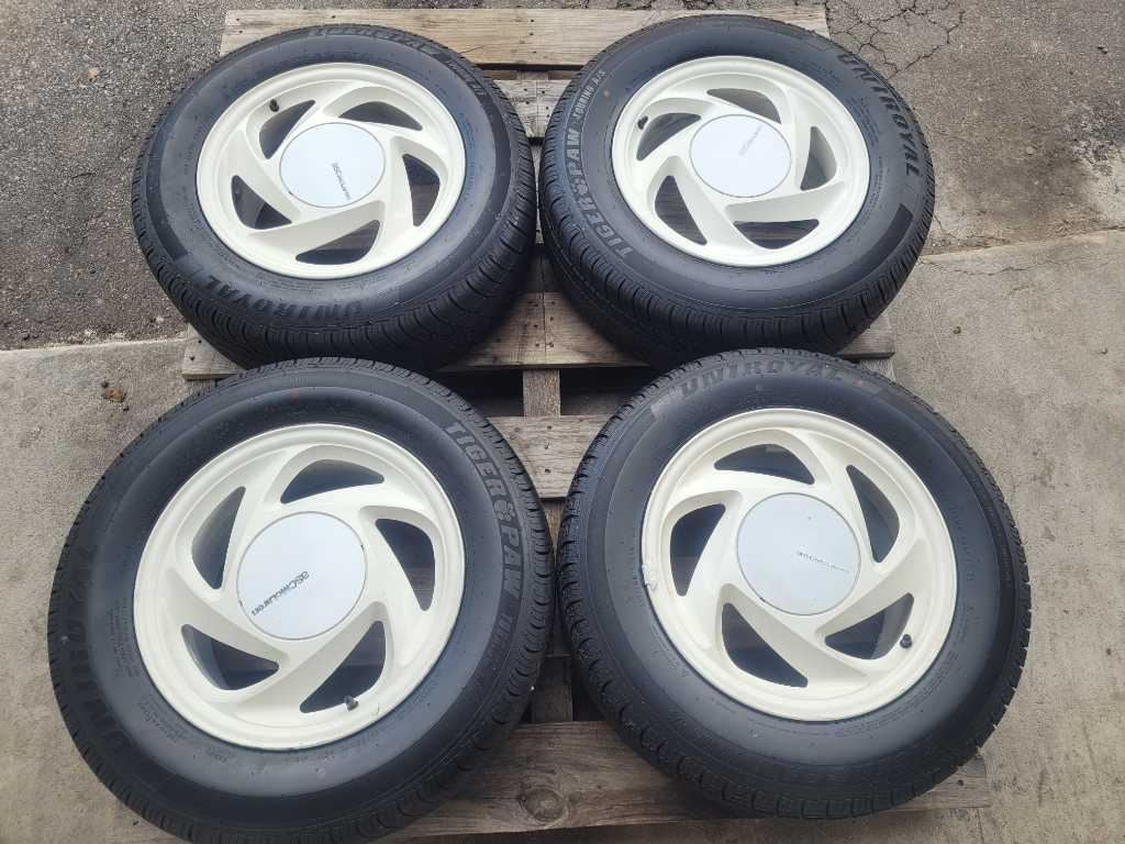 1990 Ford Mustang ASC Mclaren Convertible Set Wheels 15x7 White Paint Tire 2603 - The Parts Farm
