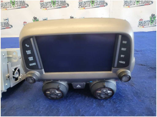 2013 Chevrolet Camaro ZL1 Convertible Radio Nav Receiver Info Screen Stereo 2930