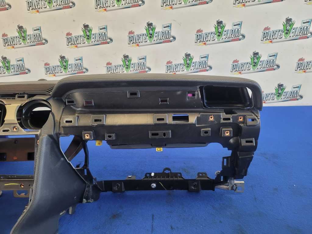 2018-2023 Ford Mustang GT S550 Dashboard Panel Cover Trim Vent Black 2648 - The Parts Farm