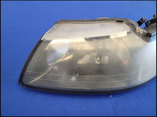 1999-2004 Ford Mustang GT Driver Front Left Headlight Lamp Light *Faded* 2640