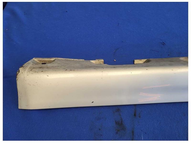 2001-2006 BMW M3 Convertible Passenger Lower Rocker Panel *Scuffs* Silver 2451 - The Parts Farm