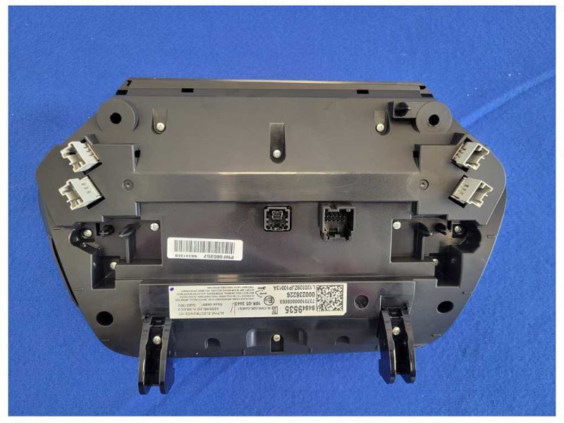 2021 Chevrolet Camaro SS Coupe Info Screen Audio Control Panel Radio 2628 - The Parts Farm