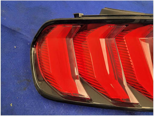 2018-2023 Ford Mustang GT S550 Driver Rear Taillight Brake Light Lamp 2851