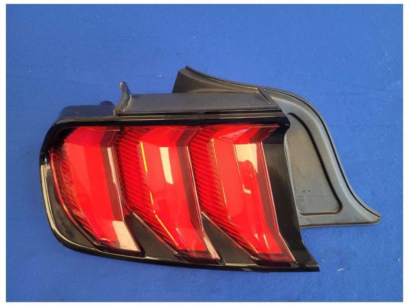 2018-2023 Ford Mustang GT S550 Driver Left Rear Tailllight Lamp Brake 2574 - The Parts Farm