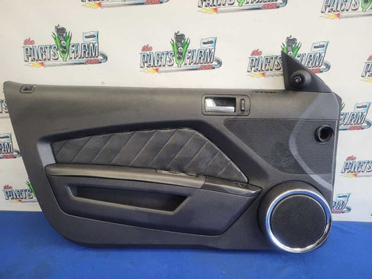 2010-2014 Ford Mustang GT Pair Coupe Door Panels Shaker Card Peeling 2653