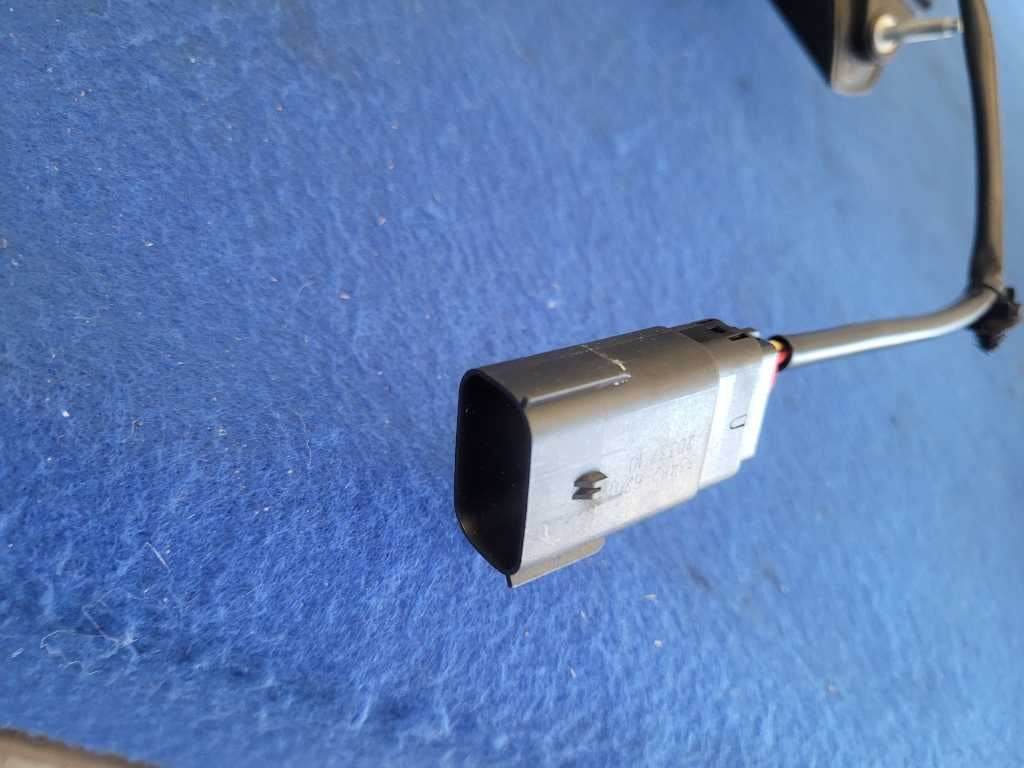 2018-2023 Ford Mustang GT S550 Driver Rear View Mirror BLIS Paint G1 2644 - The Parts Farm