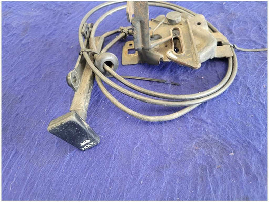 2003-2004 Mercury Marauder 32v Hood Latch Front Cable 2623