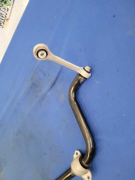 2014 Audi R8 V10 Coupe Front Sway Bar Stabilizer Suspension 2136 - The Parts Farm