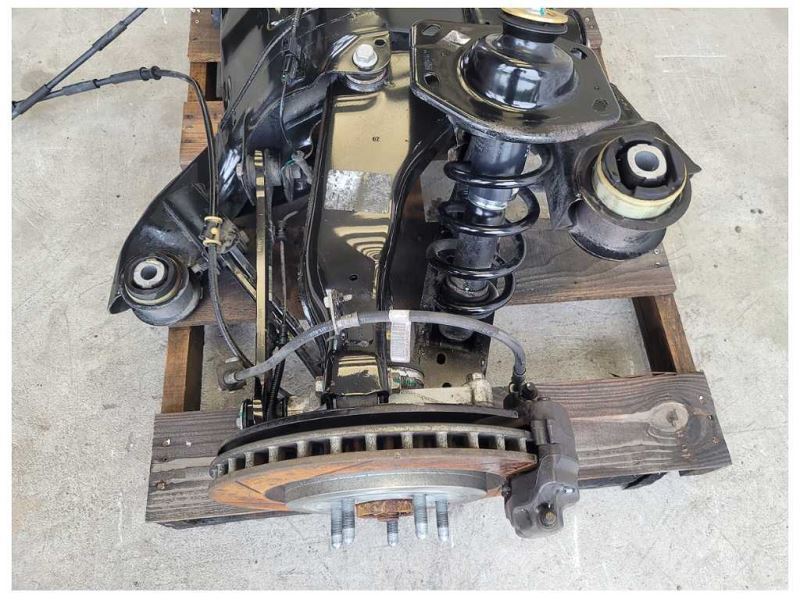 2010-2015 Chevy Camaro SS Carrier Rear Axle Automatic Transmission MYC 3.27 2608 - The Parts Farm