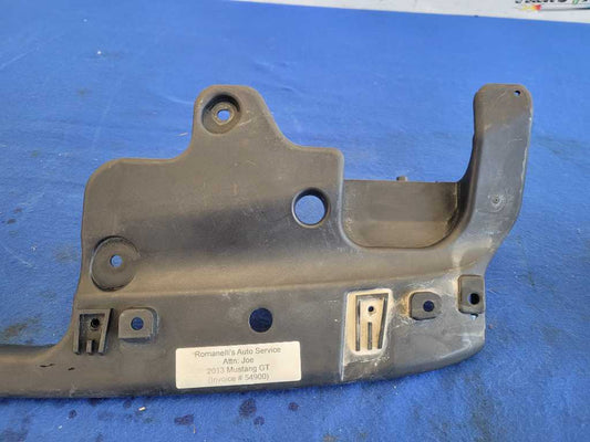 2013-2014 Ford Mustang GT Front Bumper Bracket Support Hold Plastic 2635