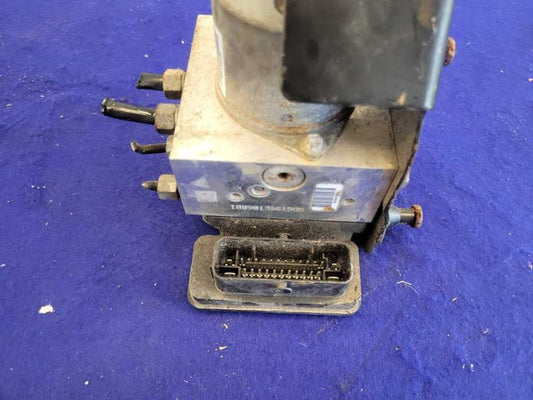 2016-2017 Jeep SRT8 ABS Anti-Lock Brake Module Pump 1925