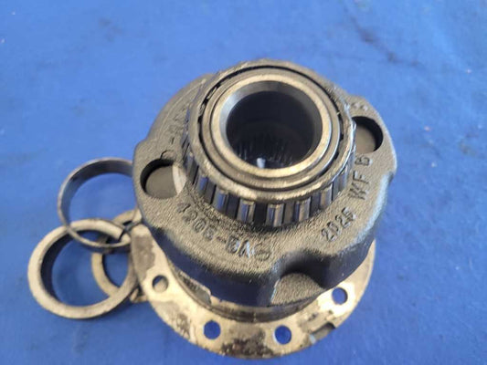 2011-2014 Ford Mustang GT S197 5.0L Rear Differential 31 Spline Chunk Axle 2651