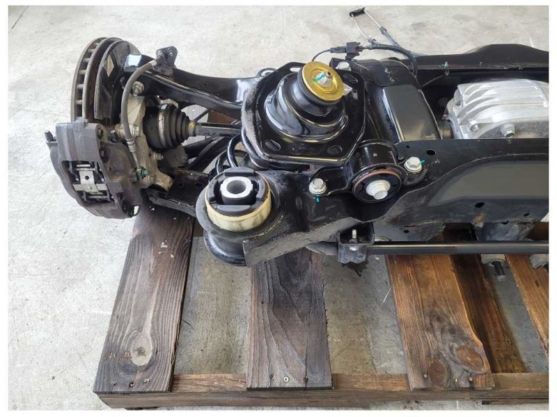 2010-2015 Chevy Camaro SS Carrier Rear Axle Automatic Transmission MYC 3.27 2608 - The Parts Farm