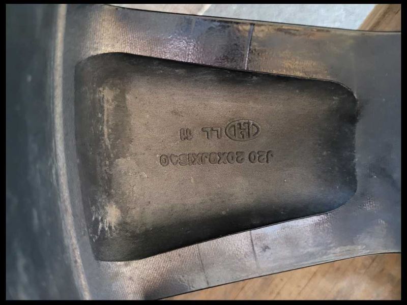 2010-2015 Chevrolet Camaro SS Rear Wheel 20x9 Rear 5 Spoke Silver Paint Tire - The Parts Farm