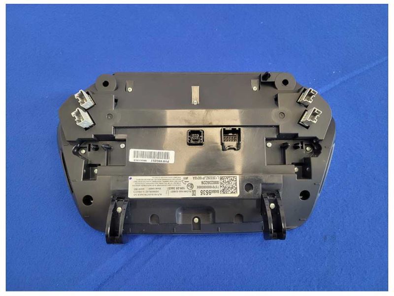 2021 Chevrolet Camaro SS Coupe Info Screen Audio Control Panel Radio 2628 - The Parts Farm