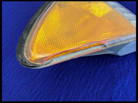 1987-1993 Ford Mustang GT Passenger Corner/Park Light Park Lamp-turn Signal