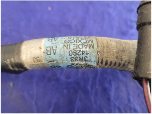 2004 Ford Mustang GT 4.6L Convertible Engine Bay Harness Power Plug Wire 2690