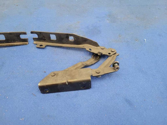2014 Audi R8 V10 Coupe Pair Hood Hinge Pair Trunk Back 2136