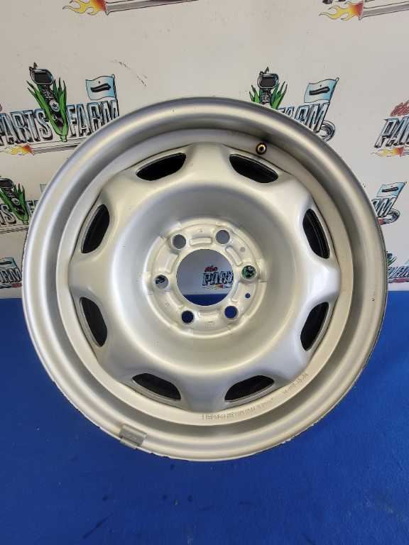 2019 Ford F150 F-150 Pickup Truck Wheel 17x7.5 Steel Painted 8 Holes 1772 - The Parts Farm