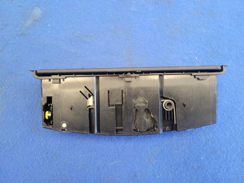 2001-2006 BMW M3 Convertible Front Dash Compartment Storage *Scuffs* 2448 - The Parts Farm