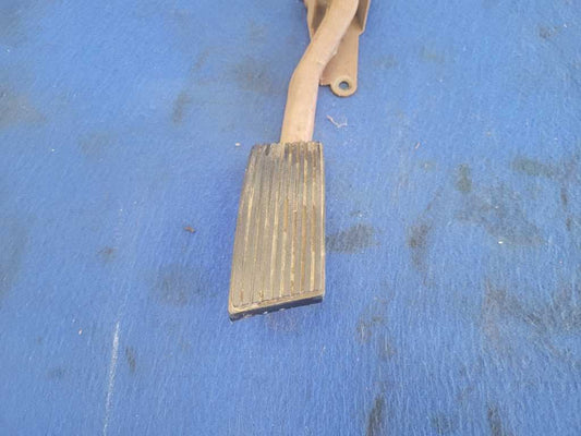 1994-1995 Ford Mustang GT Cobra 5.0L Gas Pedal Throttle 2521