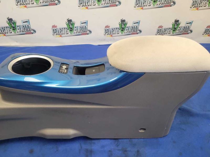 2011-2012 Nissan Leaf Module Center Console Base Floor A/T Lid 1856 - The Parts Farm