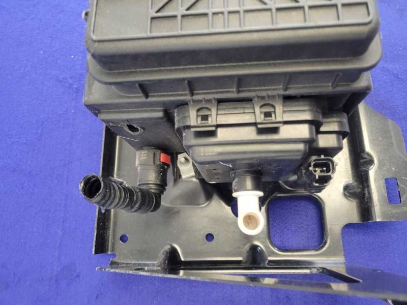 2020 Ford F250 Super Duty Pickup Truck Evaporator Canister Evap Emissions 2296 - The Parts Farm