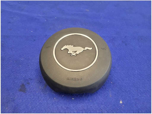 2015-2017 Ford Mustang GT S550 Front Steering Wheel Trim Column Driver 2826