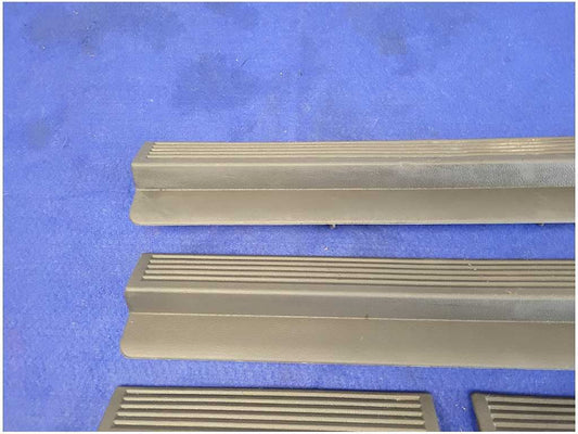 2003-2004 Mercury Marauder Set Door Sill Plates Front Rear 2813