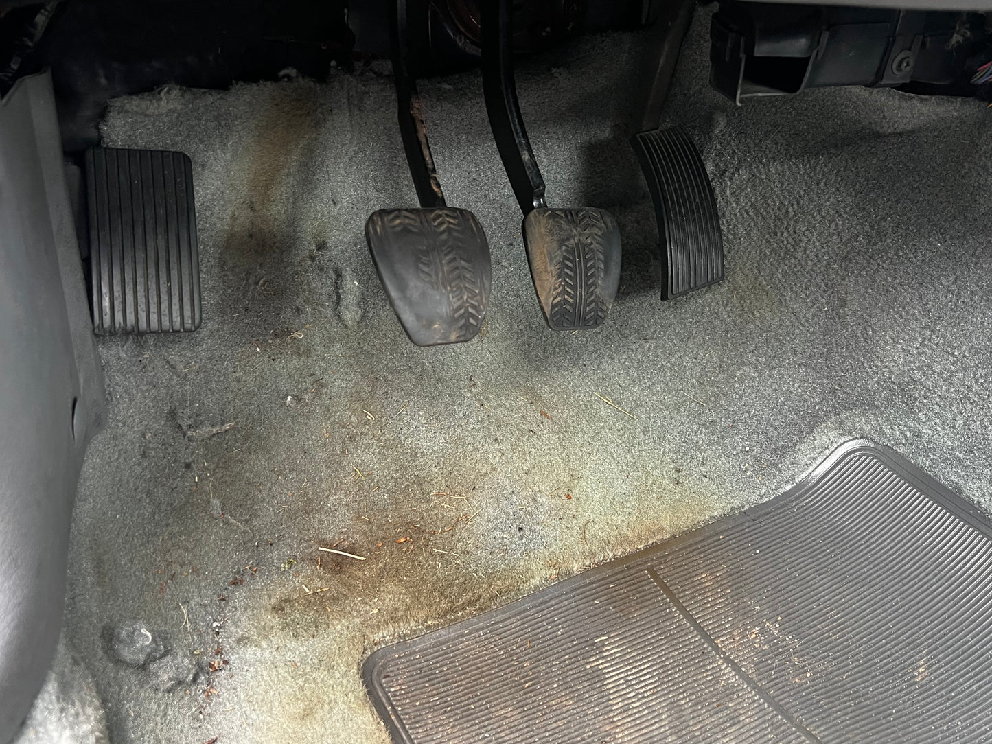 Stock 2703. 1995 Ford Mustang GT Coupe 5.0L V8 302 T5 Manny Tranny - The Parts Farm