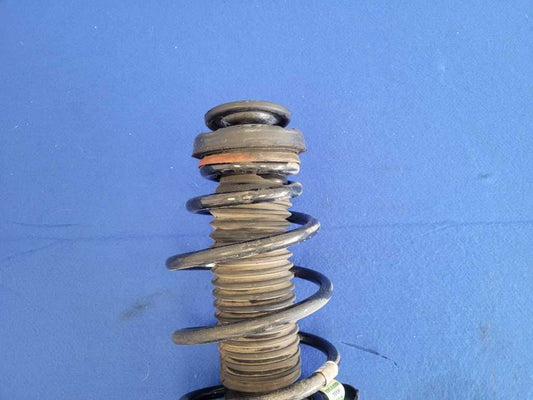 2010-2015 Chevrolet Camaro SS Passenger Front Strut Spring Suspension 2674