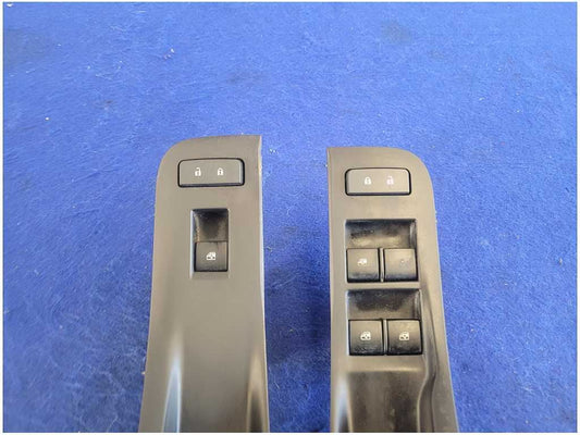 2011-2015 Chevrolet Camaro SS Convertible Front Door Switch Handle Peeling 2784