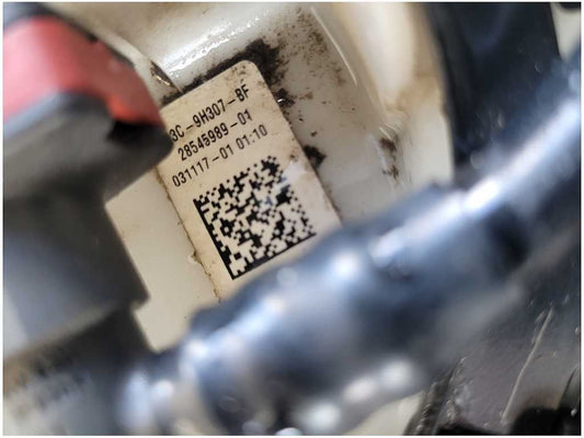 2015-2017 Ford Mustang GT S550 Fuel Tank Bladder Saddle Pump Rear Gas 2753