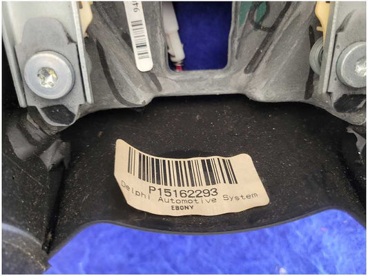 2003-2006 Chevrolet SSR Pickup Truck Steering Wheel Front Driver Dash 2682