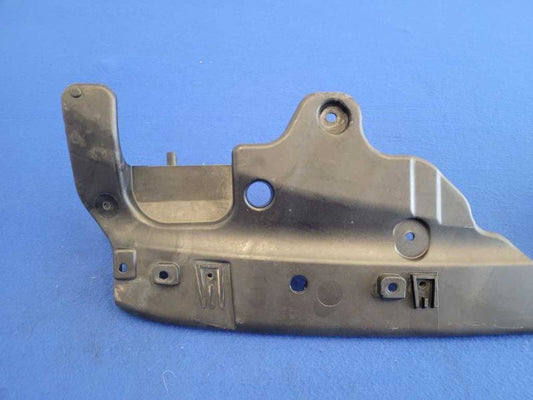 2013-2014 Ford Mustang GT Front Bumper Bracket Support Hold Plastic 2633