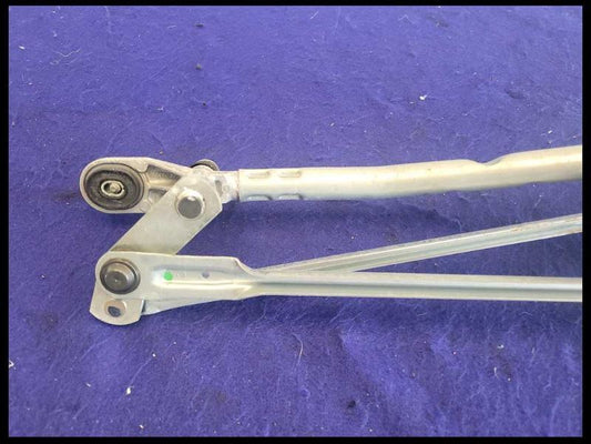 2017-2021 Tesla Model 3 Standard Plus Front Windshield Wiper Motor Linkage