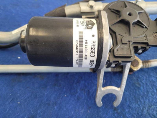 2012 Fisker Karma Sedan Hybrid Windshield Wiper Motor Linkage Front 1959