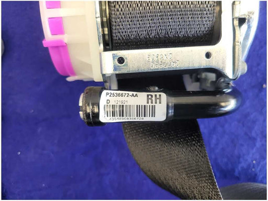 2015-2017 Ford Mustang GT S550 Coupe Passenger Front Seat Belt Retractor 2750