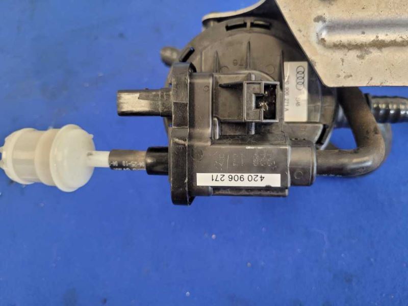 2014 Audi R8 V10 Coupe Fuel Vapor Charcoal Canister Leak Diagnosis Pump 2136 - The Parts Farm