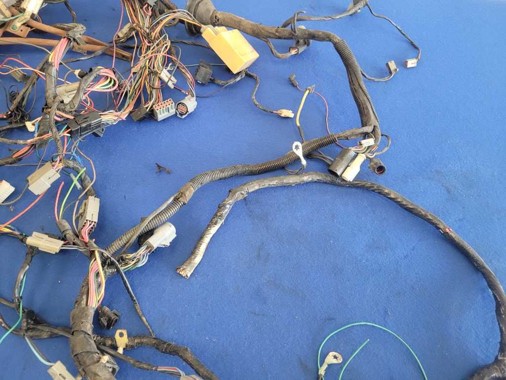 1990 Ford Mustang Mclaren Convertible Dash Harness Wire Plug *Parts* 2603 - The Parts Farm